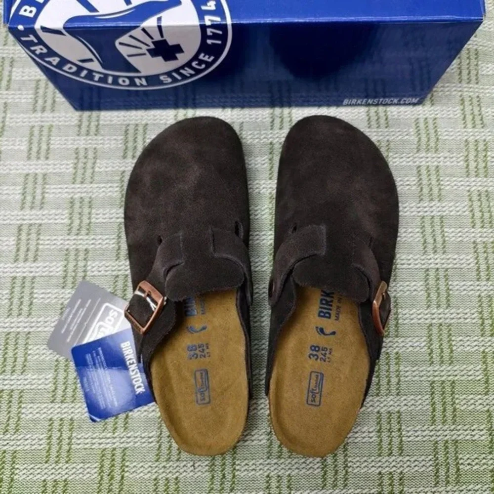 🎁Women's Birkenstock Boston Clogs - Mocha Suede, Narrow Fit